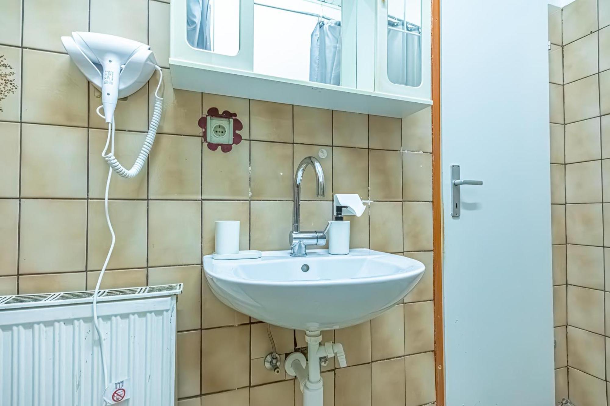 Central Belvedere 3br Shared - 12 Min From City Center Apartament